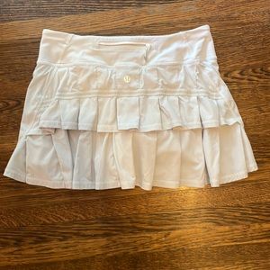 Lululemon tennis skirt, size 4
